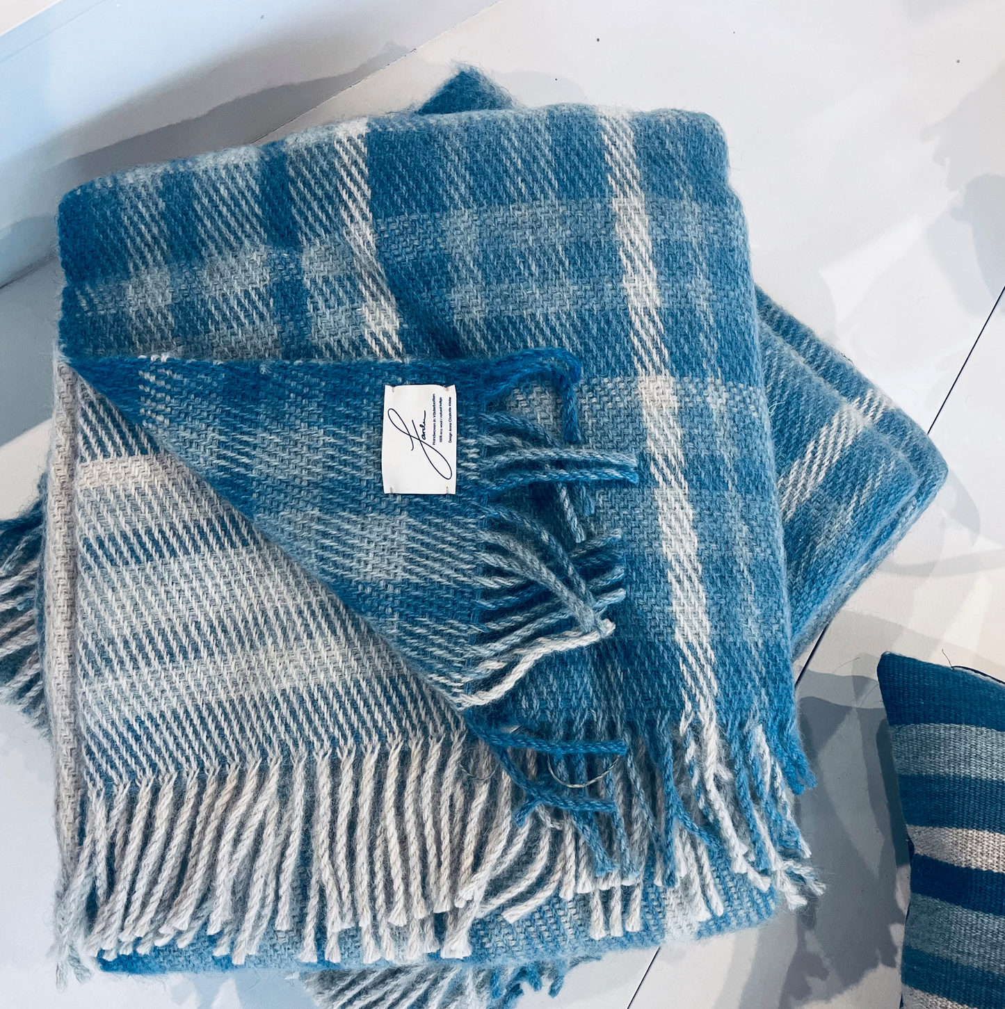 Fjärden Pläd, svenskdesignad lyxpläd
