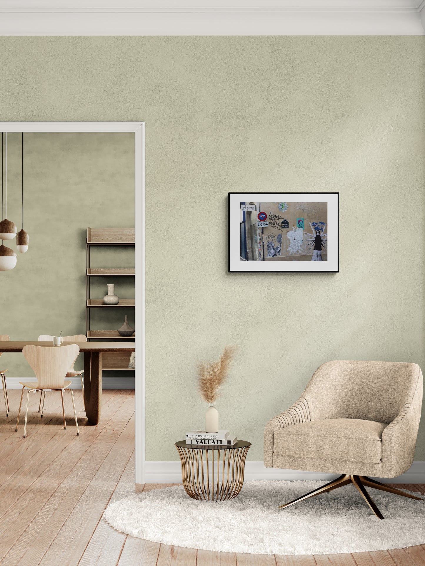 Poster Paris – Merci Simone i modern stil. Miljöbiild vardagsrum.