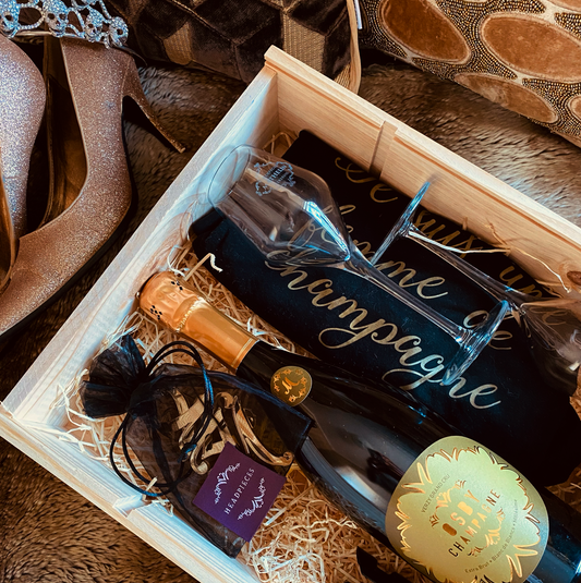 Presentbox Champagne Queen – chic elegans för henne