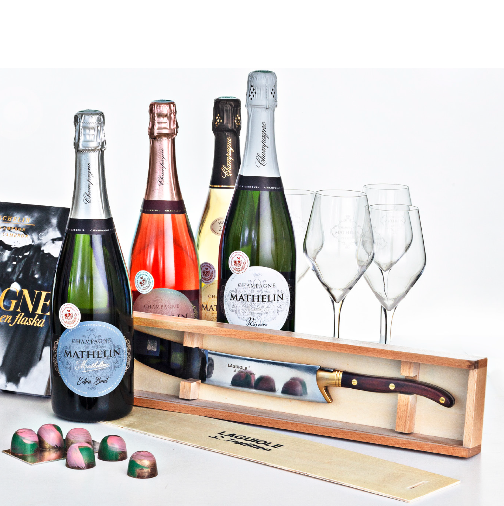 Champagnesabel i trälåda  miljö